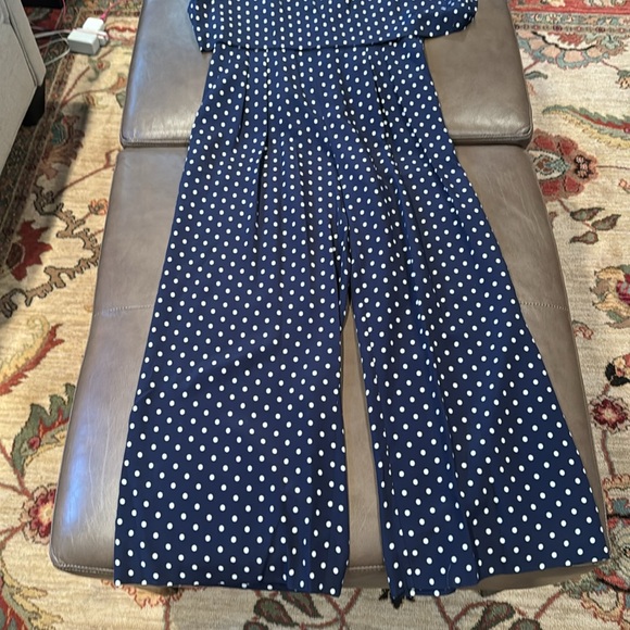 J Crew
Blue White Polka Dot Jumpers
Size 00
New With Tags - Picture 4 of 4